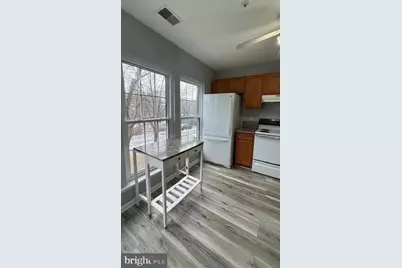 7927 Foxcrest Court #7927, Potomac, MD 20854 - Photo 3