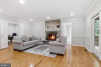 9311 Edgewood Court, Gaithersburg, MD 20877 - Photo 19