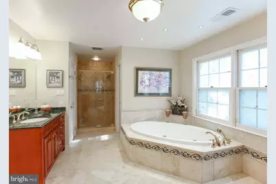 9720 Holloway Hill Court, Potomac, MD 20854 - Photo 13