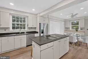 6406 Western Ave, Chevy Chase, MD 20815 - Photo 11