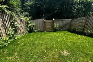 18645 Cross Country Ln, Gaithersburg, MD 20879 - Photo 19