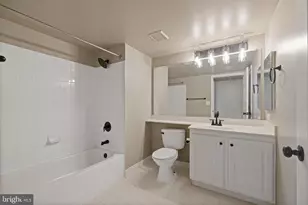11710 Old Georgetown Rd, North Bethesda, MD 20852 - Photo 31