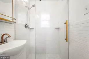 500 Derrydown Ln, Silver Spring, MD 20904 - Photo 13