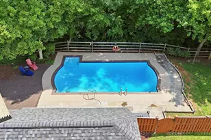 8105 Buckspark Ln E, Potomac, MD 20854 - Photo 57