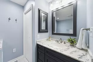 8105 Buckspark Ln E, Potomac, MD 20854 - Photo 33