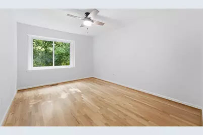 8105 Buckspark Lane E, Potomac, MD 20854 - Photo 39