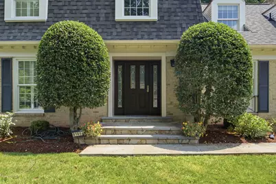 8105 Buckspark Lane E, Potomac, MD 20854 - Photo 3