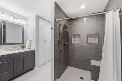 8105 Buckspark Lane E, Potomac, MD 20854 - Photo 31