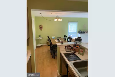 7919 Foxcrest Court #7919, Potomac, MD 20854 - Photo 7