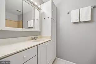 7919 Foxcrest Ct, Potomac, MD 20854 - Photo 39