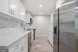 18 Grandin Cir, Rockville, MD 20851 - Photo 9