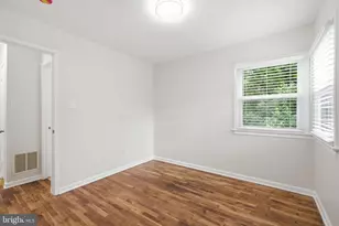 18 Grandin Cir, Rockville, MD 20851 - Photo 13