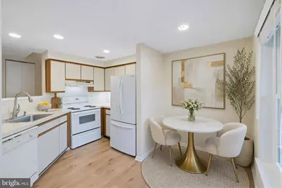 8807 Rosemark Court, Montgomery Village, MD 20886 - Photo 11