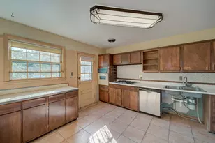 9842 Belhaven Rd, Bethesda, MD 20817 - Photo 15