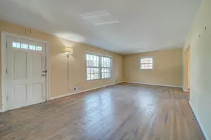 9842 Belhaven Rd, Bethesda, MD 20817 - Photo 5