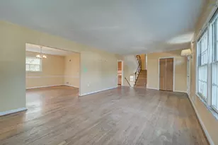 9842 Belhaven Rd, Bethesda, MD 20817 - Photo 7