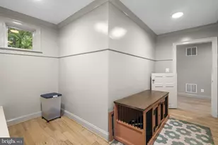 8025 Riverside Dr, Cabin John, MD 20818 - Photo 23