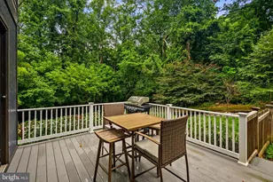 8025 Riverside Dr, Cabin John, MD 20818 - Photo 17