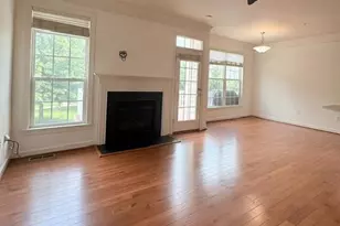 121 Autumn View Dr, Gaithersburg, MD 20878 - Photo 9
