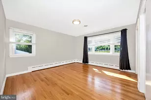 16215 Redland Rd, Rockville, MD 20855 - Photo 23