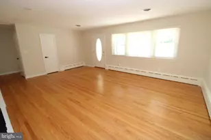 16215 Redland Rd, Rockville, MD 20855 - Photo 11