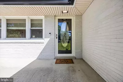 16215 Redland Road, Rockville, MD 20855 - Photo 3