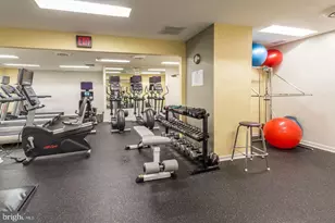 4620 N Park Ave, Chevy Chase, MD 20815 - Photo 29