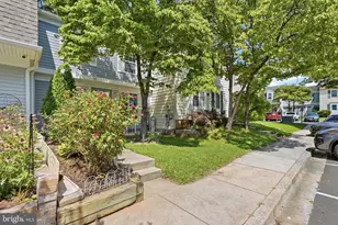 12957 Pickering Dr, Germantown, MD 20874 - Photo 5