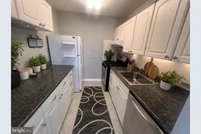 5202 Crossfield Court #126, Rockville, MD 20852 - Photo 7