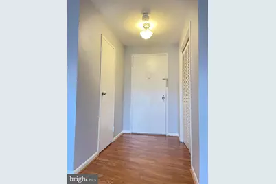 10201 Grosvenor Place #1628, Rockville, MD 20852 - Photo 7