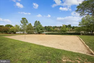 9906 Walker House Rd, Montgomery Village, MD 20886 - Photo 27