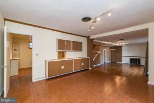9322 W Parkhill Dr, Bethesda, MD 20814 - Photo 19