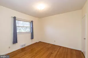 9322 W Parkhill Dr, Bethesda, MD 20814 - Photo 7
