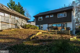 9322 W Parkhill Dr, Bethesda, MD 20814 - Photo 29