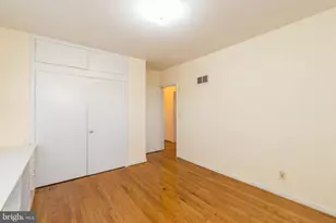 9322 W Parkhill Dr, Bethesda, MD 20814 - Photo 13