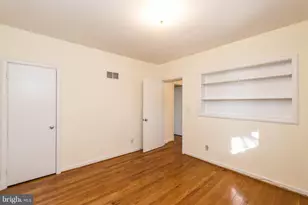 9322 W Parkhill Dr, Bethesda, MD 20814 - Photo 5