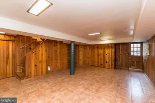 9322 W Parkhill Dr, Bethesda, MD 20814 - Photo 23