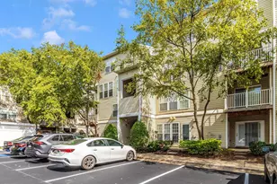 353 Fallsgrove Dr, Rockville, MD 20850 - Photo 31