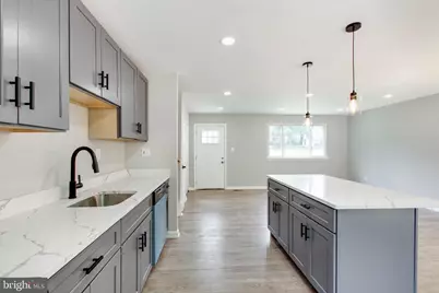10301 Bloom Drive, Damascus, MD 20872 - Photo 5