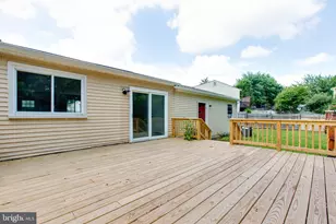 10301 Bloom Dr, Damascus, MD 20872 - Photo 33