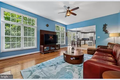 21201 Hickory Forest Way, Germantown, MD 20876 - Photo 35