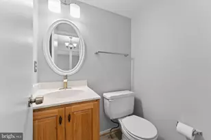 20418 Shadow Oak Ct, Gaithersburg, MD 20886 - Photo 5