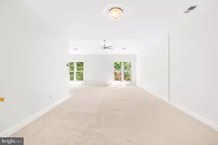 11123 Potomac Crest Dr, Potomac, MD 20854 - Photo 17