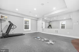 9421 Holland Ave, Bethesda, MD 20814 - Photo 49