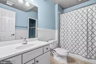 9421 Holland Ave, Bethesda, MD 20814 - Photo 51