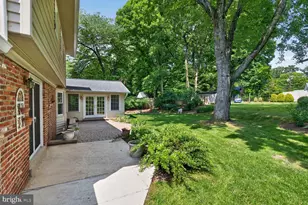 6905 Stonewood Ct, Rockville, MD 20852 - Photo 19