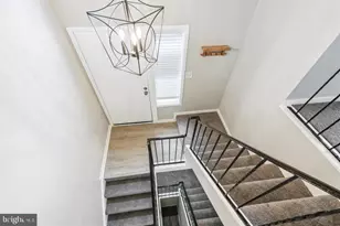 9861 Lake Shore Dr, Gaithersburg, MD 20886 - Photo 5