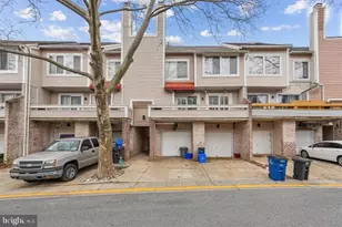 9861 Lake Shore Dr, Gaithersburg, MD 20886 - Photo 1