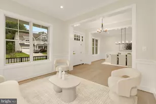 7008 Amy Ln, Bethesda, MD 20817 - Photo 9