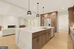 7008 Amy Ln, Bethesda, MD 20817 - Photo 27